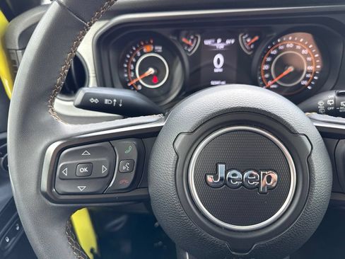 Used 2024 Jeep Wrangler Unlimited Sport AWD/4WD image 24