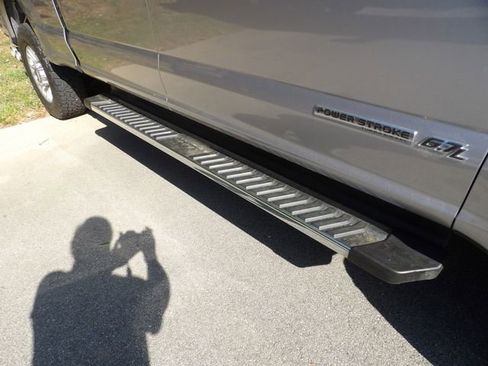 Used 2020 Ford F250 XL w/ STX Appearance Package image 19