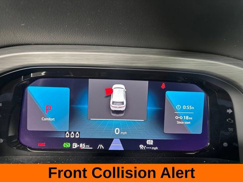 Used 2024 Volkswagen Atlas Cross Sport SE w/ Panoramic Sunroof Package FWD image 17