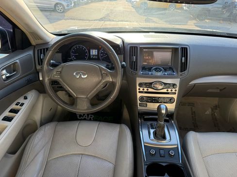 Used 2011 INFINITI G37 x Sedan w/ Premium Pkg image 25