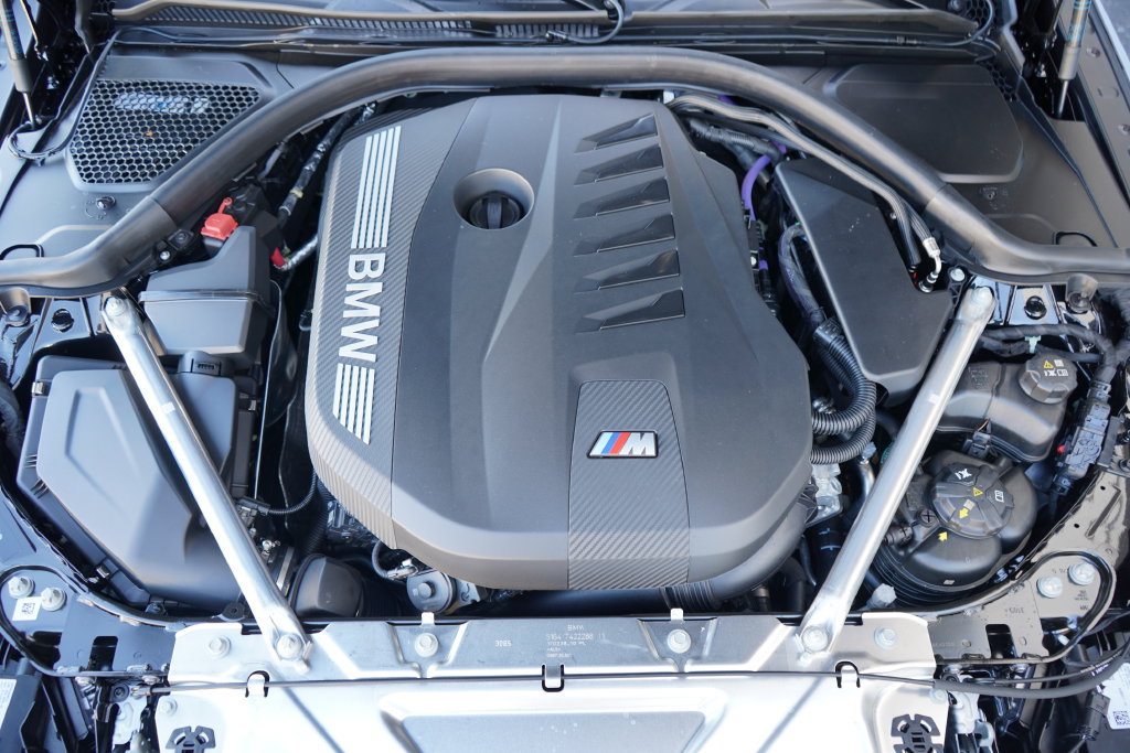 Used 2026 BMW M440i Coupe w/ Premium Package RWD image 22