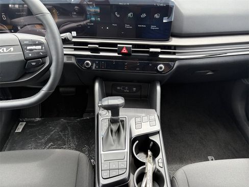 New 2026 Kia Sportage LX w/ LX Convenience Package image 11