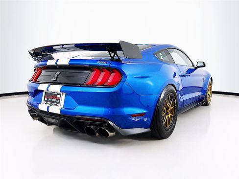 Used 2020 Ford Mustang Shelby GT500 w/ Carbon Fiber Track Pack RWD image 38