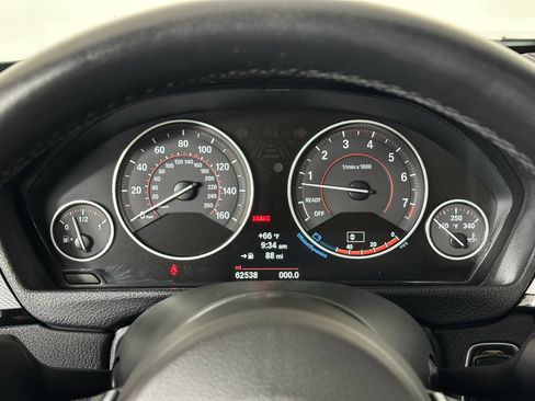 Used 2014 BMW 335i xDrive Sedan AWD/4WD image 12