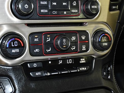 Used 2015 GMC Yukon Denali w/ Open Road Package AWD/4WD image 30