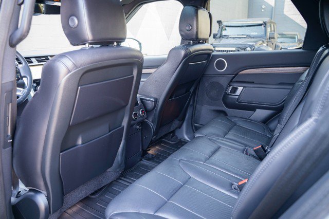 Used 2020 Land Rover Discovery HSE AWD/4WD image 33