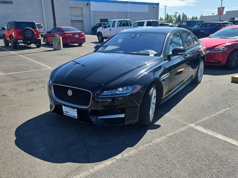 Used 2016 Jaguar XF R-Sport image 1