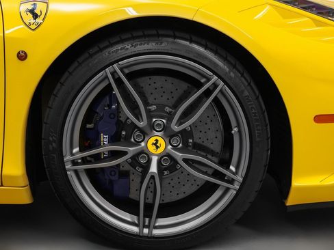 Certified 2015 Ferrari 458 Speciale A image 11