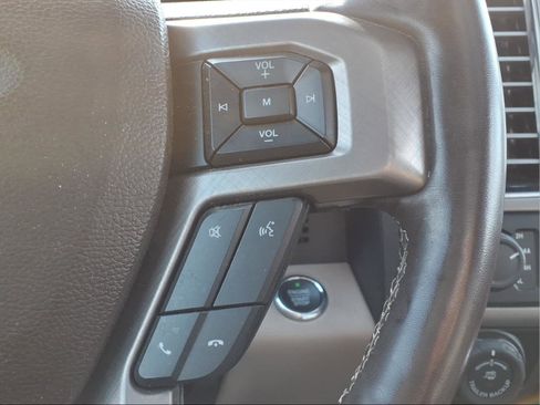 Used 2020 Ford F150 Limited w/ Trailer Tow Package image 16