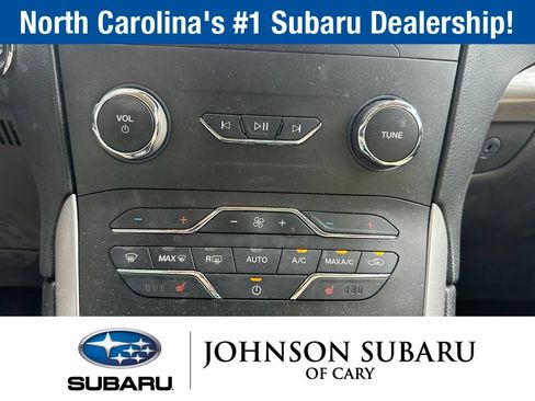 Used 2019 Ford Edge SEL w/ Equipment Group 201A AWD/4WD image 14