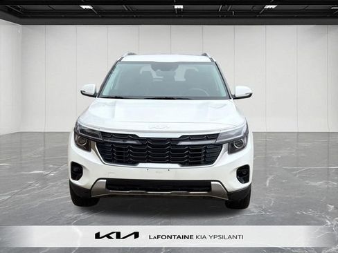 Used 2025 Kia Seltos S FWD image 3
