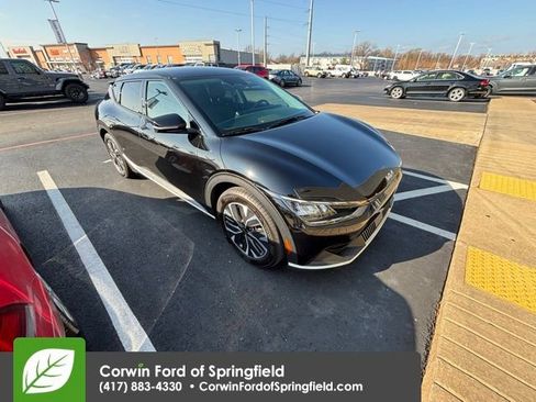 Used 2024 Kia EV6 Light image 3