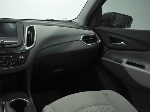 Used 2021 Chevrolet Equinox LS w/ LS Convenience Package FWD image 24