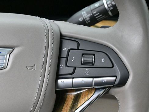 Used 2021 Cadillac Escalade Premium Luxury Platinum w/ Heavy-Duty Trailer Package image 22