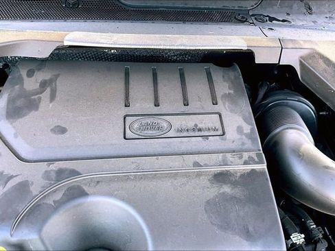 Used 2024 Land Rover Discovery Sport S image 34