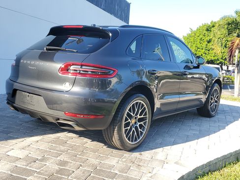 Used 2018 Porsche Macan image 6