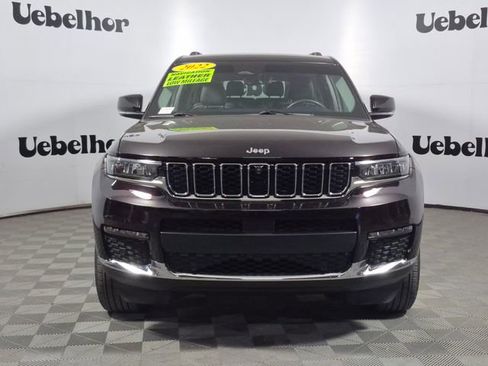 Used 2022 Jeep Grand Cherokee L Limited w/ Luxury Tech Group II AWD/4WD image 2