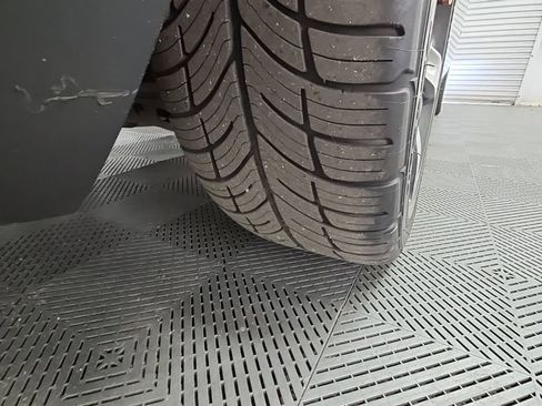 Used 2016 Dodge Challenger R/T image 47