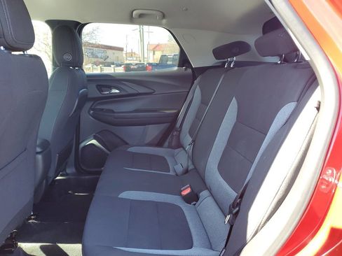 Used 2026 Chevrolet TrailBlazer LT w/ LT Cold Weather Package AWD/4WD image 8