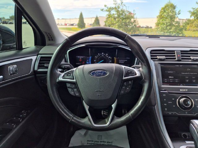 Used 2013 Ford Fusion Titanium w/ Titanium Driver Assist Pkg FWD image 17