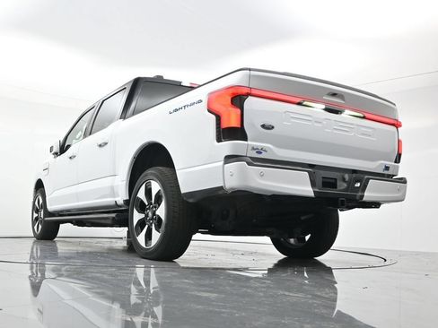 Used 2023 Ford F150 Lightning Platinum AWD/4WD image 48