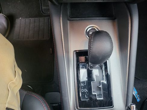 Used 2025 Mitsubishi Outlander Sport SE image 9