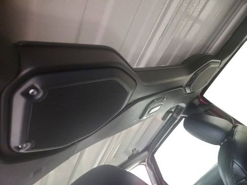 Used 2021 Jeep Wrangler Unlimited Sport image 22