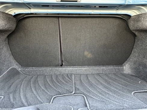 Certified 2022 Nissan Sentra SR w/ Trunk Package image 18