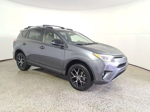 Used 2018 Toyota RAV4 SE w/ Power Extra Value Package image 4
