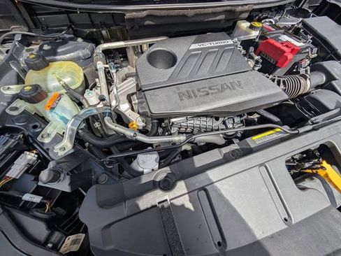 Used 2022 Nissan Rogue SV image 22