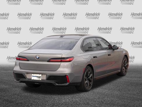 Certified 2023 BMW 740i image 9