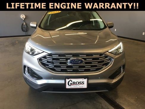 Used 2022 Ford Edge Titanium image 4