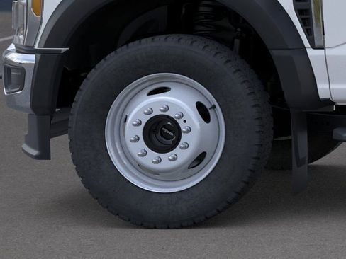 New 2026 Ford F550 4x4 Regular Cab Super Duty image 19