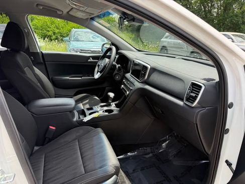 Certified 2022 Kia Sportage LX AWD/4WD image 22