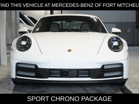 Used 2025 Porsche 911 Carrera image 2