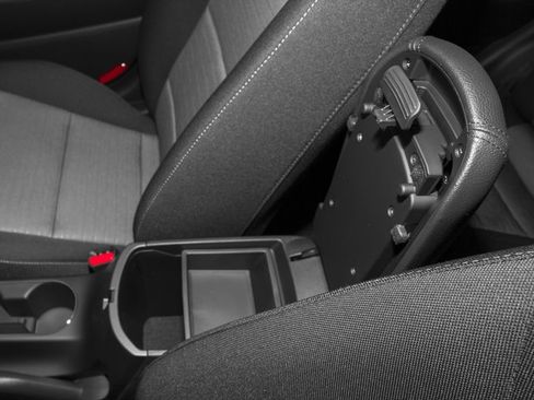 Used 2016 Kia Forte LX FWD image 17