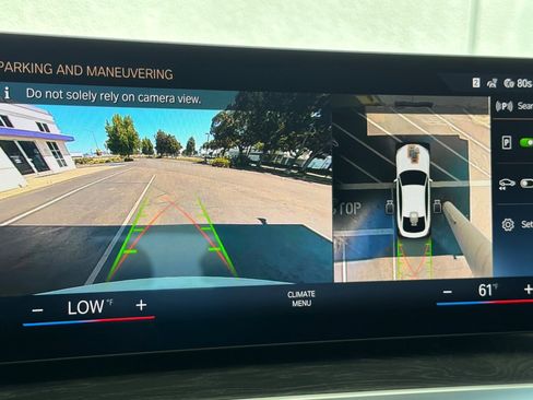 Used 2023 BMW i4 eDrive40 RWD image 25