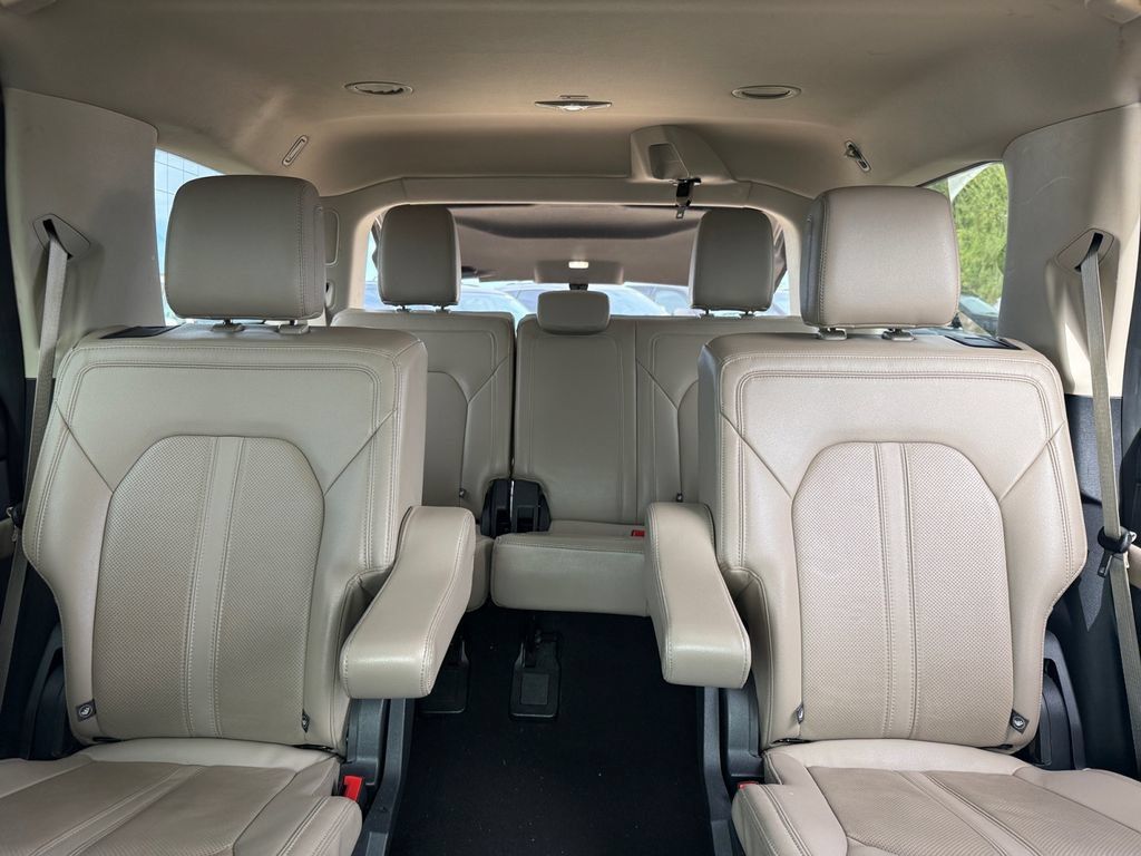 Used 2024 Ford Expedition Limited AWD/4WD image 47