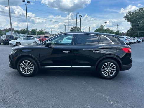 Used 2016 Lincoln MKX Select w/ Select Plus Package FWD image 8