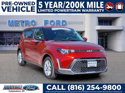 Used 2025 Kia Soul LX w/ LX Technology Package FWD image 1