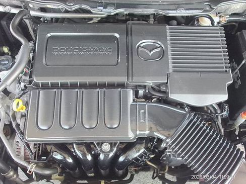 Used 2014 MAZDA MAZDA2 Sport FWD image 9