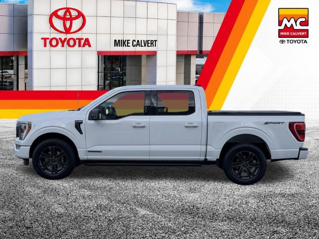 Used 2021 Ford F150 XLT w/ Equipment Group 302A High RWD image 3