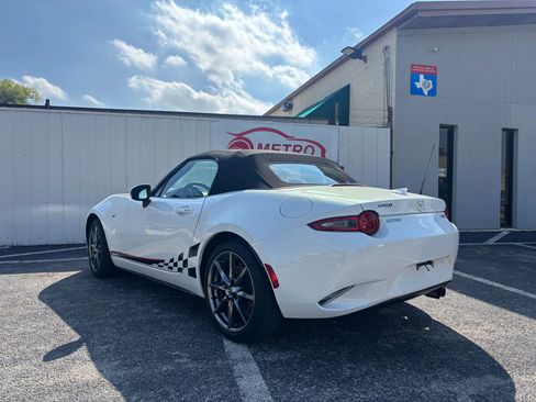 Used 2017 MAZDA MX-5 Miata Grand Touring image 3