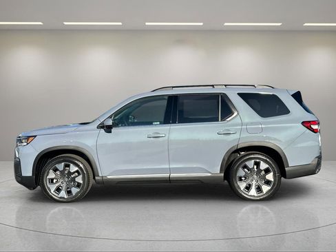New 2026 Honda Pilot Elite image 2