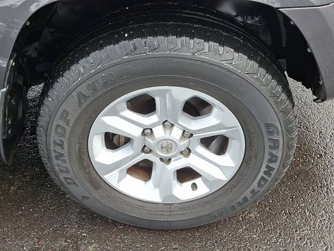 Used 2022 Toyota 4Runner SR5 Premium w/ Moonroof Package image 8