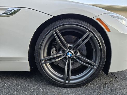 Used 2015 BMW Z4 sDrive35is RWD image 22