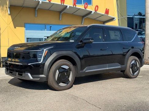 New 2026 Kia EV9 Wind AWD/4WD image 28