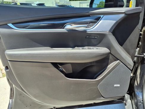 Certified 2024 Cadillac XT5 Premium Luxury FWD image 18