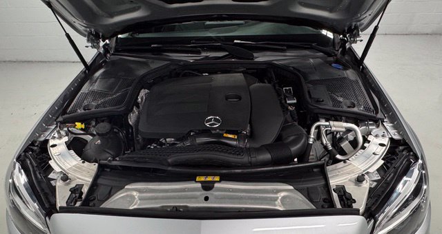 Used 2020 Mercedes-Benz C 300 4MATIC Sedan w/ Premium Package image 28