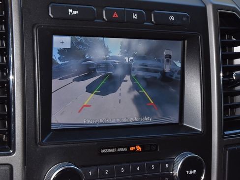 Used 2020 Ford Expedition XLT w/ Equipment Group 202A image 29